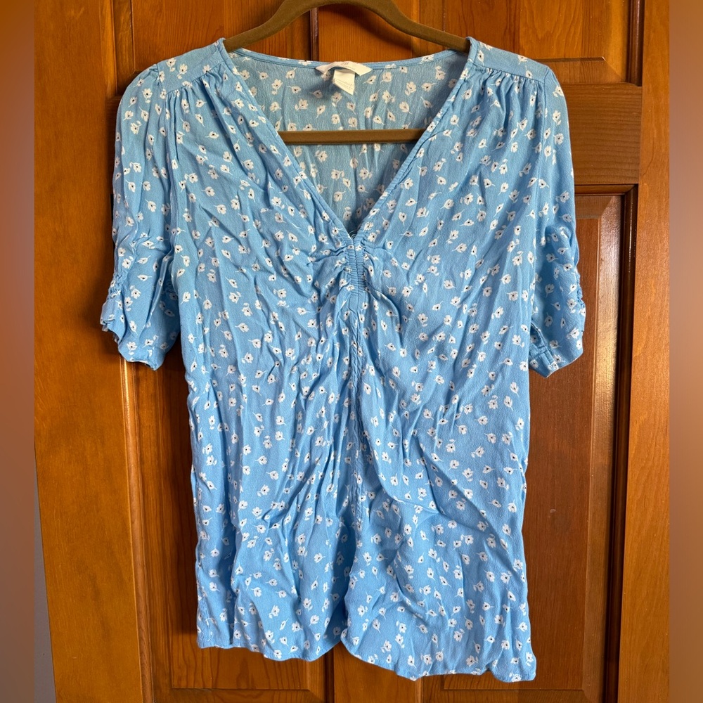 Gauzy maternity top